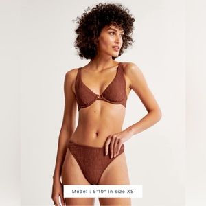 Abercrombie Mid-Rise High-Leg Moderate Bottom